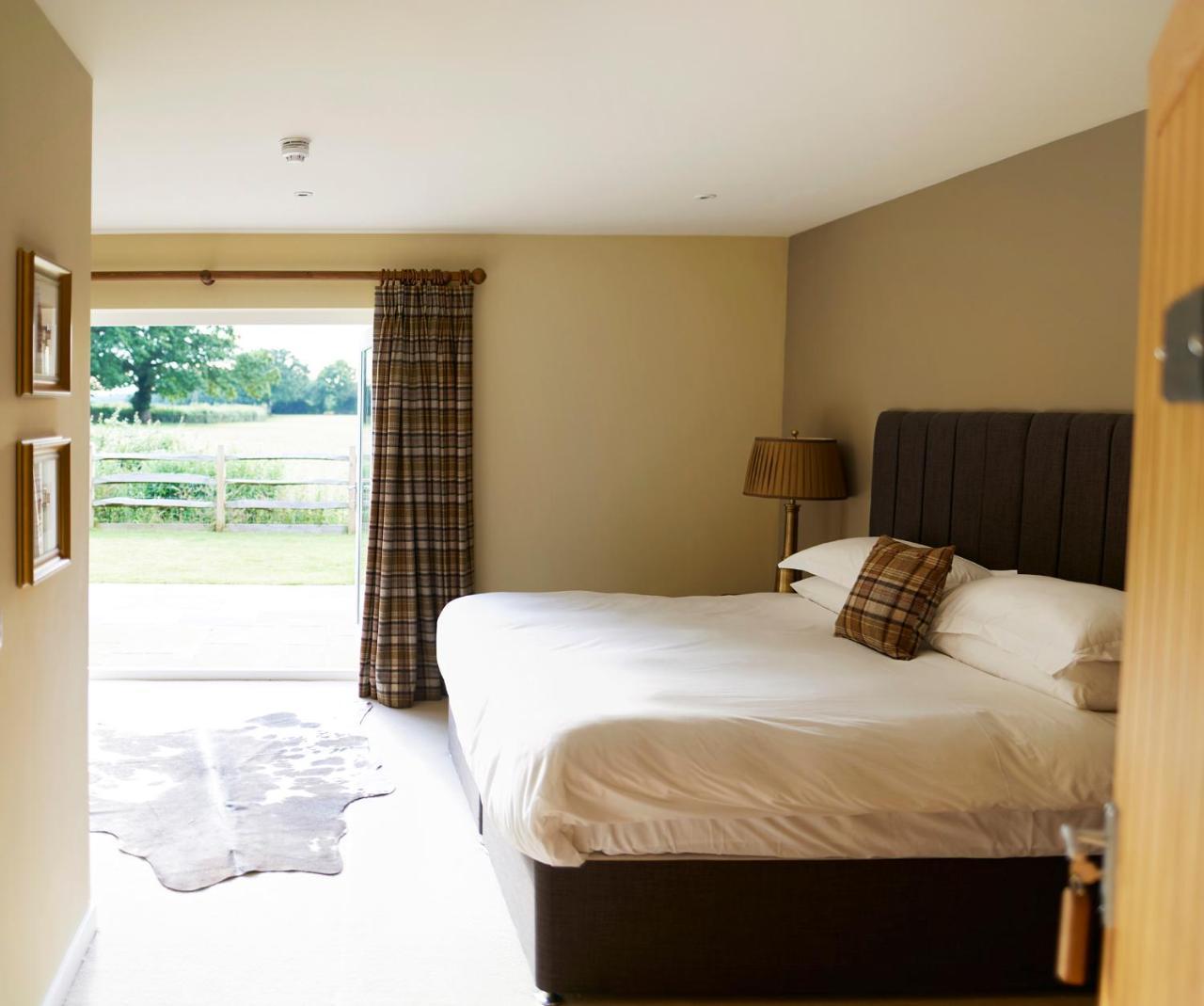 The Three Chimneys Country Pub Hotell Biddenden Eksteriør bilde