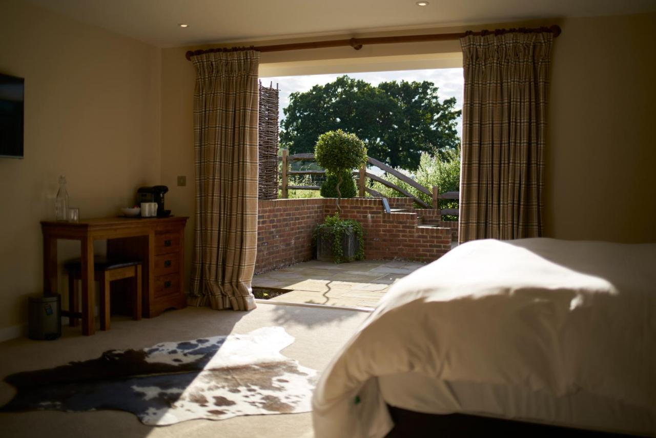 The Three Chimneys Country Pub Hotell Biddenden Eksteriør bilde